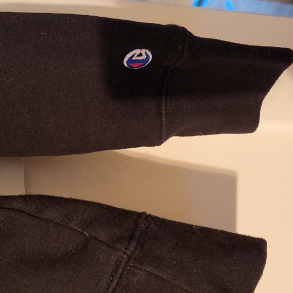 Black Champion Medium Hoodie - Picture 3 of 7